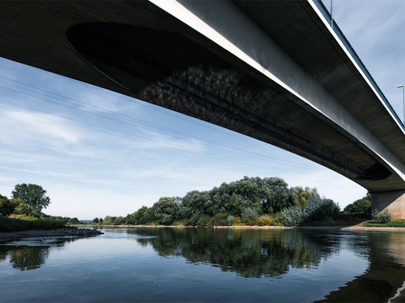明渠流量計(jì)選型要點(diǎn)（明渠流量計(jì)安裝與維護(hù)）